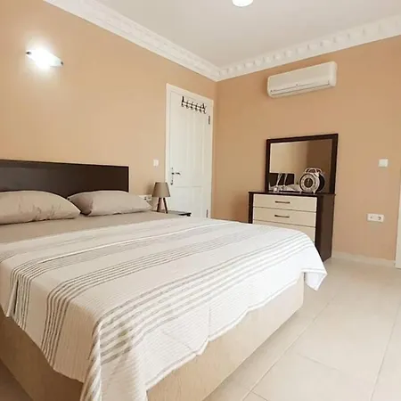 Апартаменты Country Club 2+1 *