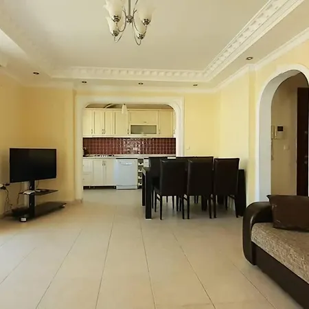 Country Club 2+1 Апартаменты